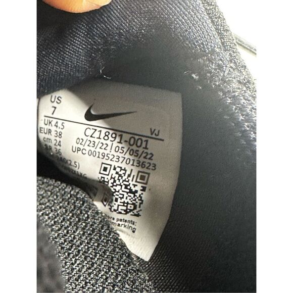 Nike Free Run 5.0 Black White Running Sneaker Shoe CZ1891-001 Women’s Size 7 - Picture 7 of 14